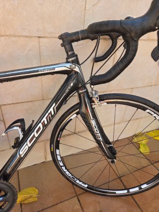 Bicicleta Scott CR1 Carbono 2016