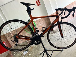 Bicicleta de carretera KTM revolution 3500