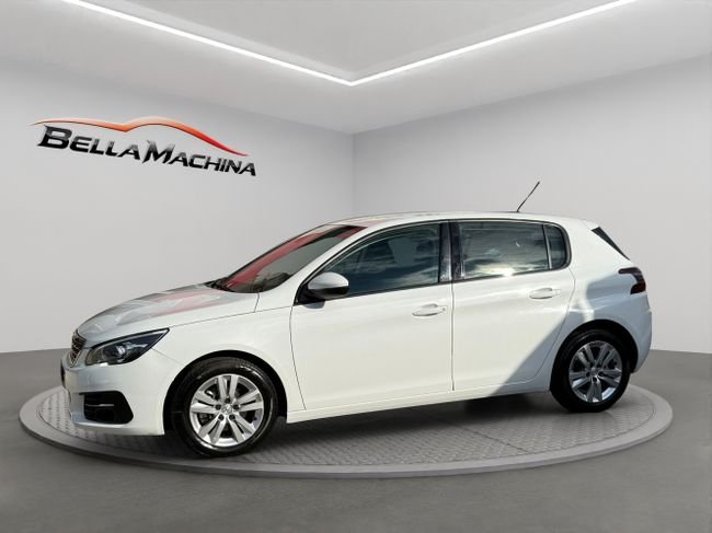 Peugeot 308 2021