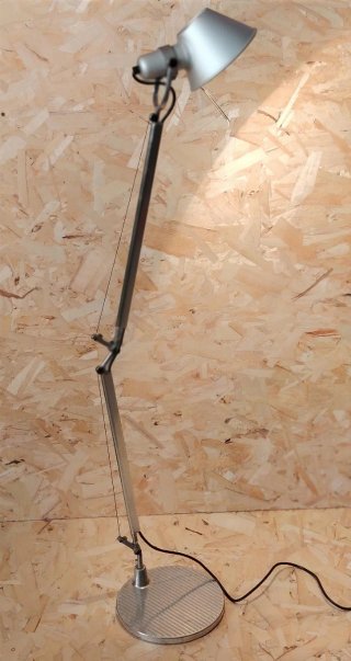 Lampada da tavolo Artemide Tolomeo