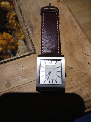 Reloj Marrón