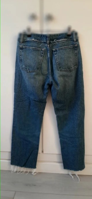 Pantalón vaquero Zara