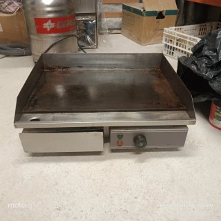 Plancha Eléctrica Profesional de 60 45