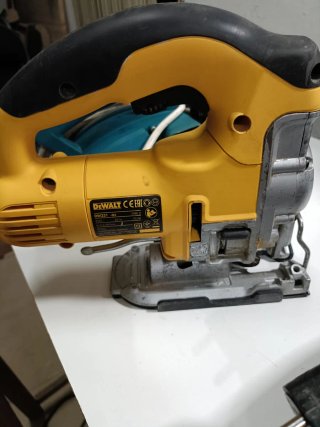 Sierra de calar DeWalt DW331 - QS