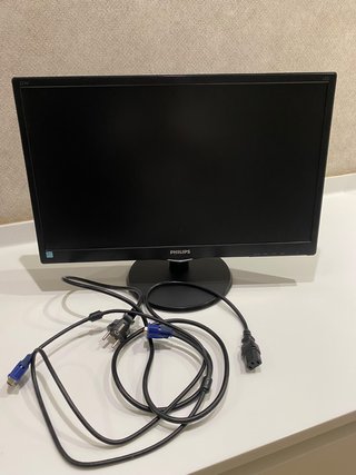 Pantalla Philips LED + Cables