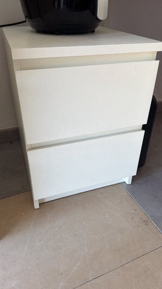 Nevera, lavadora y muebles