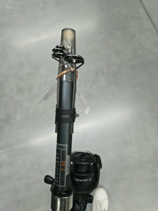 Cana de pesca com molinete