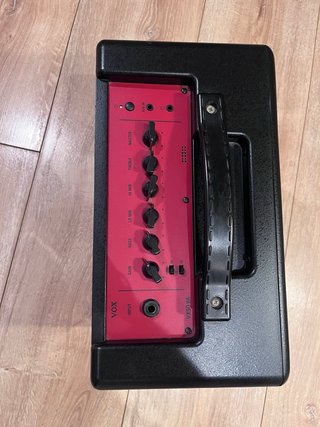 Amplificador Bajo VOX 50 BA