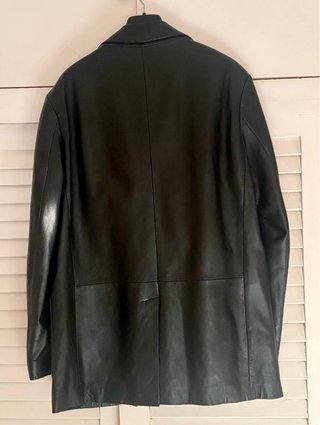 Americana de piel hombre negra