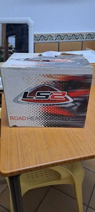 Casco Moto LS2 con 400 km de uso