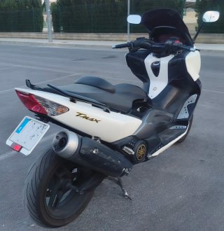 Yamaha T max 500