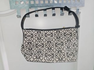 Bolso Loewe Beige y Negro