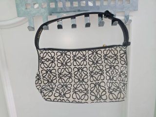 Bolso Loewe Beige y Negro