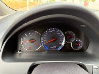 Mitsubishi Grandis 2005