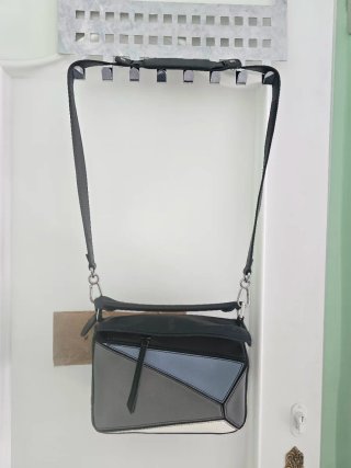 Bolso puzzle Loewe Negro y Gris