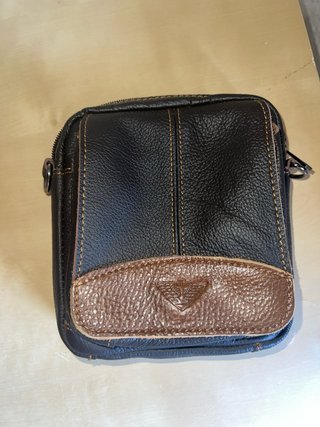 Bolso bandolera piel negro y marrón