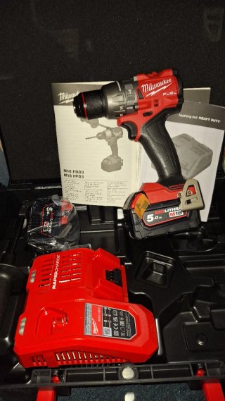 Taladro Percutor Milwaukee M18 FPD3-502X