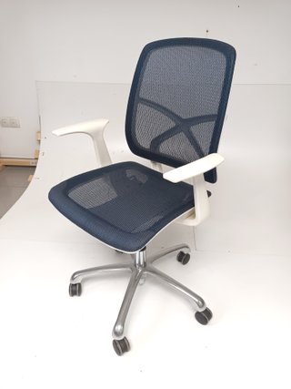 Silla de oficina ergonómica