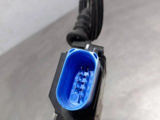 Cerradura puerta delantera izquierda SKODA