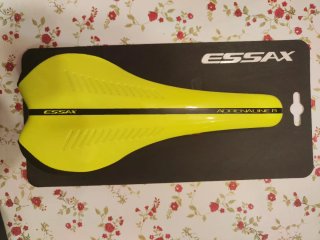 Sillín Essax Adrenaline Amarillo nuevo.