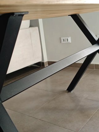 Mesa comedor roble y metal