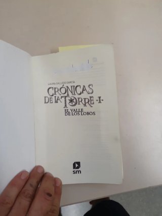 Crónicas de la Torre I. El Valle de los Lobos