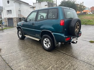 Nissan Terrano II