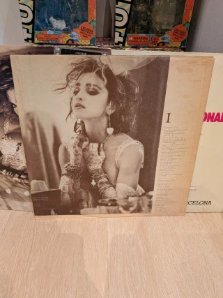 Vinilos Madonna Like a Virgin y Éxitos Internacion