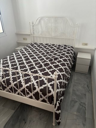 Cama Ikea 140x200 con somier y colchón