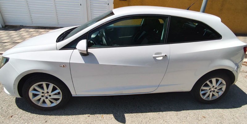 SEAT Ibiza SC 1.6 TDI CR Style 2012, foto 6