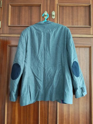 Americana El Ganso Talla 48 Gris Forro Rojo