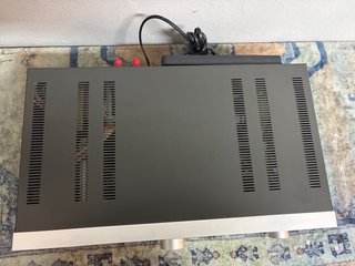 RECEPTOR KENWOOD KR710