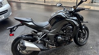 Kawasaki Z1100 Naked Negra