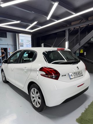 Peugeot 208 1.5 BlueHDi Active 100 CV – 2019