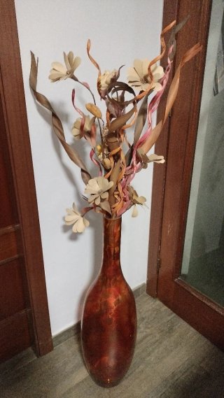Jarrón de cristal grande marrón y dorado