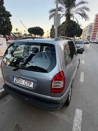 Opel Zafira 2004