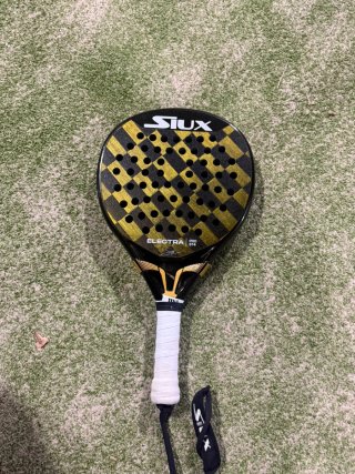 Pala Pádel Siux Electra ST4