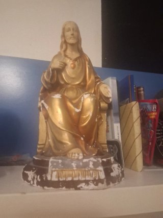 Escultura antigua Jesucristo dorada