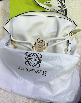 Bolso Loewe Flamenco Clutch Mediano Blanco