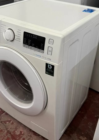 LAVADORA SECADORA SAMSUNG DE 8 KILOS EN BLANCO