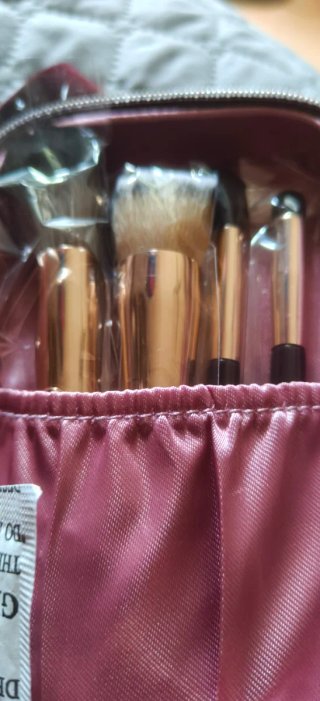 Pochette Charlotte Tilbury velluto bordeaux