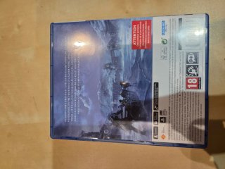 God of War 2018 ps4 y God of War Ragnafok ps5.