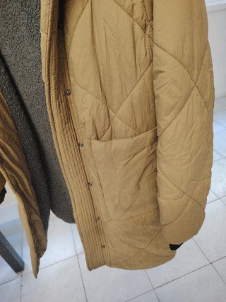 Cazadora Zara acolchada capucha M