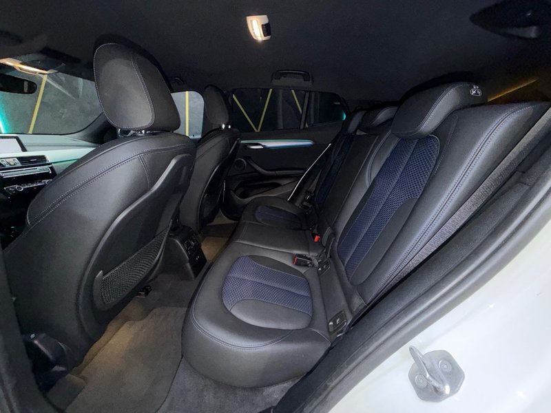 BMW X2 sDrive18d 2022, foto 29