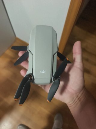 Dron DJI Mini 4K poco uso