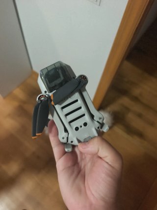 Dron DJI Mini 4K poco uso