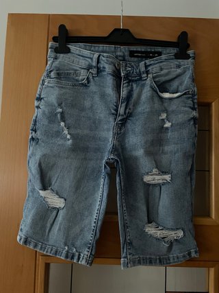 Pantalón corto vaquero Lefties desgastado