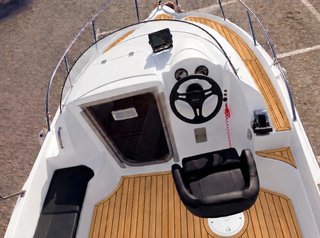 Barco Quicksilver con Remolque