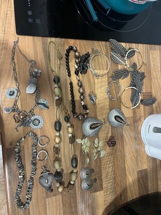 Lote de bisutería variada