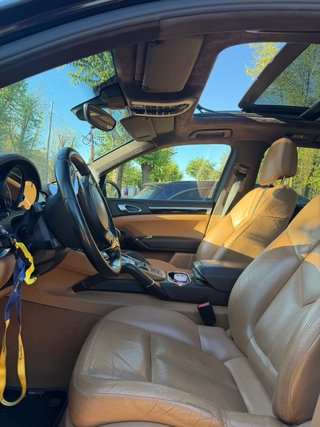 Porsche Cayenne 2012